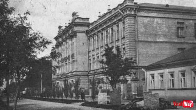 Старые дома Екатеринослава. Как они выглядят сегодня