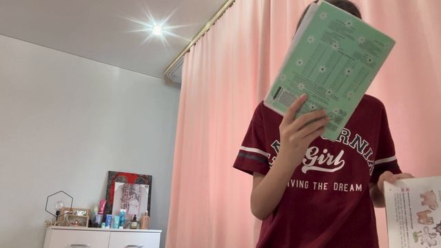 Влог у бабушки 🩰💗🎁 смотреть онлайн