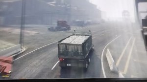 Утопил мусоровоз в gta 5