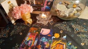 Расклад Таро-Кто на вас "зуб точит?!" 👀