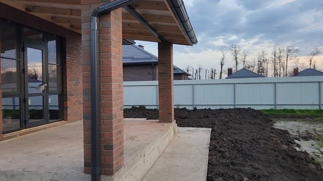 Жилой дом 105кв.м с крытой террасой на 8 сотках земли в КП Седьмое небо смотреть онлайн