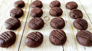 Шоколадное печенье без глютена, без сахара! Кето тесто из миндальной муки.