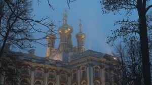 Пушкин в тумане. Царское село декабрь 2025. Санкт-Петербург.