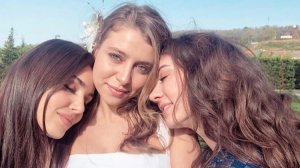 ТУРЕЦКИЕ АКТЕРЫ КОТОРЫЕ ДРУЖАТ В РЕАЛЬНОЙ ЖИЗНИ