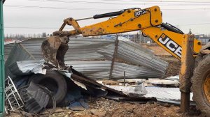 Очистка самозахваченных территорий началась в деревне Беляниново