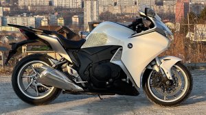 Honda VFR 1200F 2011 г