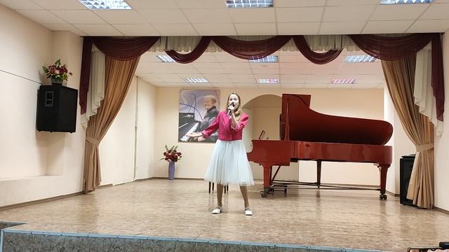 Солдатова Милана ДШИ 11. Птица счастья А.Пахмутова