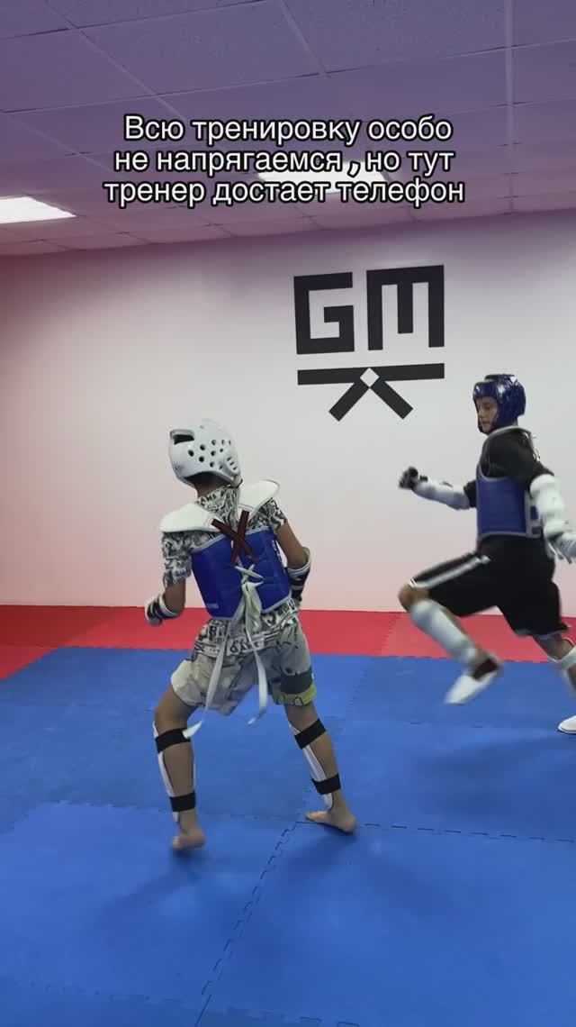 Есть такие ? 😂 смотреть онлайн