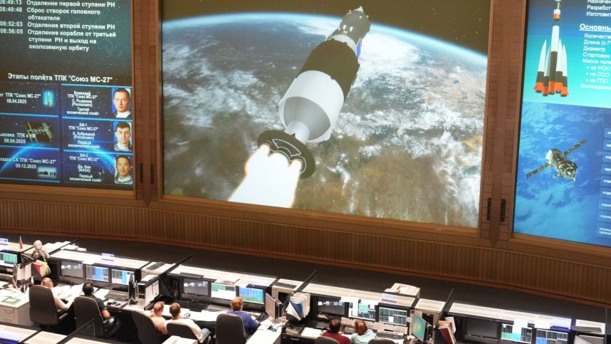 Корабль Союз МС-27 отстыковался от Международной космической станции