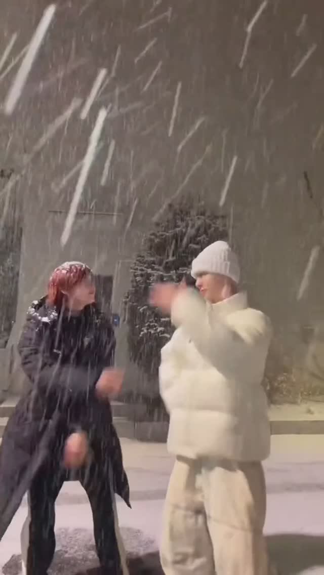 Jiho and Seungmo || AMPERS&ONE смотреть онлайн