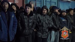 Полиция Подмосковья совместно с дружинниками выявила на стройплощадке 20 нелегальных мигрантов