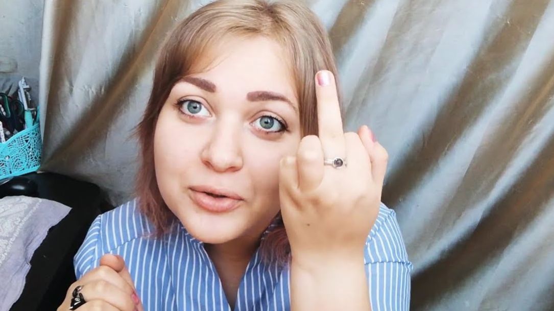 АСМР Грубый продавец в ювелирном магазине 💍💍💍 ролевая игра ASMR тихий голос