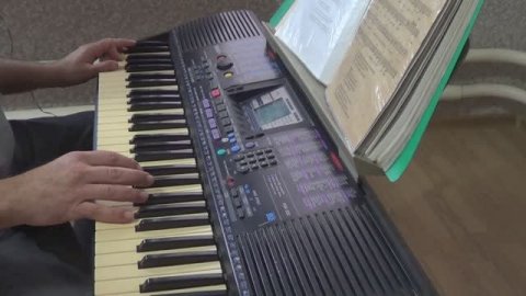 ОБЗОР СИНТЕЗАТОРА YAMAHA PSR - 220