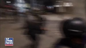 Афины в дыму и огне: то, что начиналось как мирный марш памяти, обернулось жестокими столкновениями