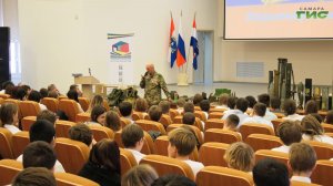 Герои СВО и школьники: в Самаре говорили о подвиге на "Часе мужества"