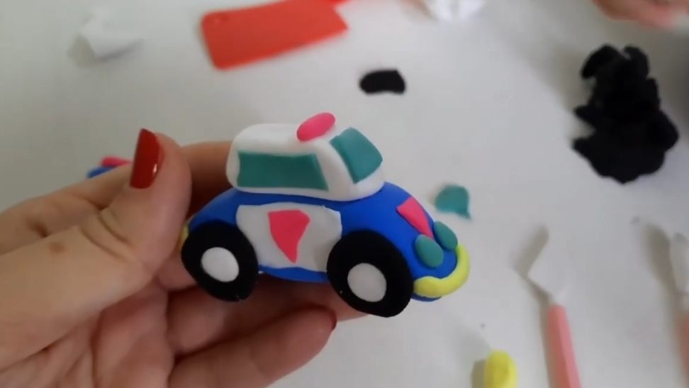 Лепим Полицейскую Машинку _ Уроки лепки для малышей