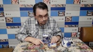 На хейтеров - тьфу!  "Подвал Ильича": блюда к Новому году - опасно!