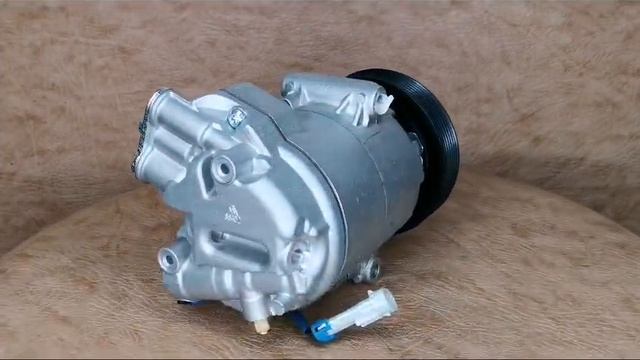 Компрессор кондиционера Opel Astra J, Meriva, Cruze 1.4 8550018424