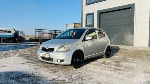 Toyota Vitz, 2004 год