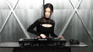 DJ YUNIEA - [Melodic Techno & Progressive house DJ Mix] Warehouse