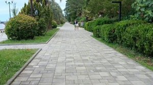 Абхазия НАБЕРЕЖНАЯ... ГАГРА. Ух  ТЫ НЕПЛОХО. ХОРОШАЯ ПЕСНЯ. **МОЯ НЕЗНАКОМКА**..