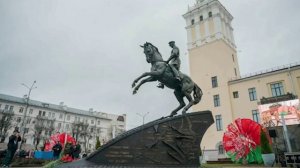В белорусском Гомеле открыли памятник Рокоссовскому. Змагары в бешенстве