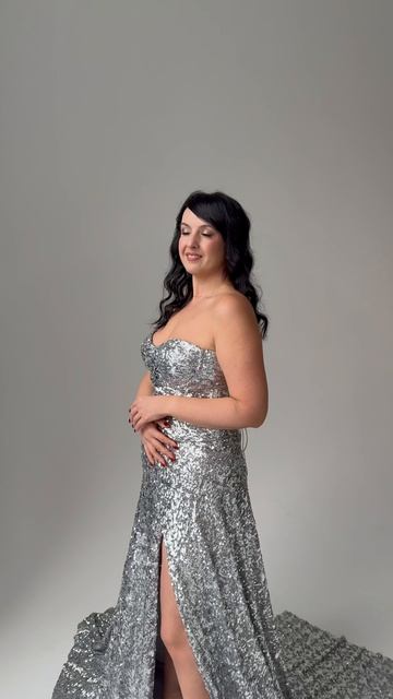 В ожидании праздника ❄️ смотреть онлайн