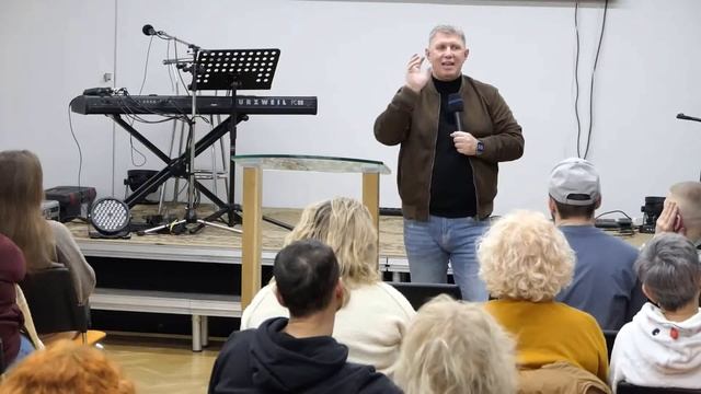 Вычерпывая из души - Максим Ларцин 6.12.25 проповедь смотреть онлайн