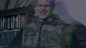 Стреляет из пальца. Эпизод из сериала "Аксентьев".