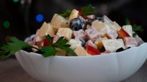 Салат на праздник с ананасом и ветчиной. Салат «Маргарита»