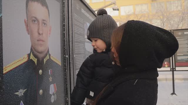 Открытие фотовыставки «Красноярский край: народ и армия едины» в Военном учебном центре СФУ