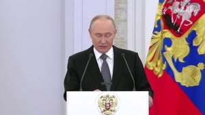 Владимир Путин принимает участие в церемонии вручения медалей «Золотая Звезда» Героям России, 09.12