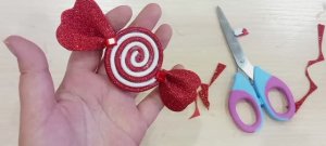 Конфетка из фоамирана своими руками. МК конфета