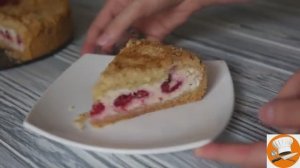 Творожный пирог с малиной