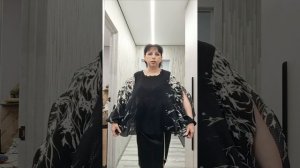 Сшила интересную блузку и юбку карандаш. Обзор.