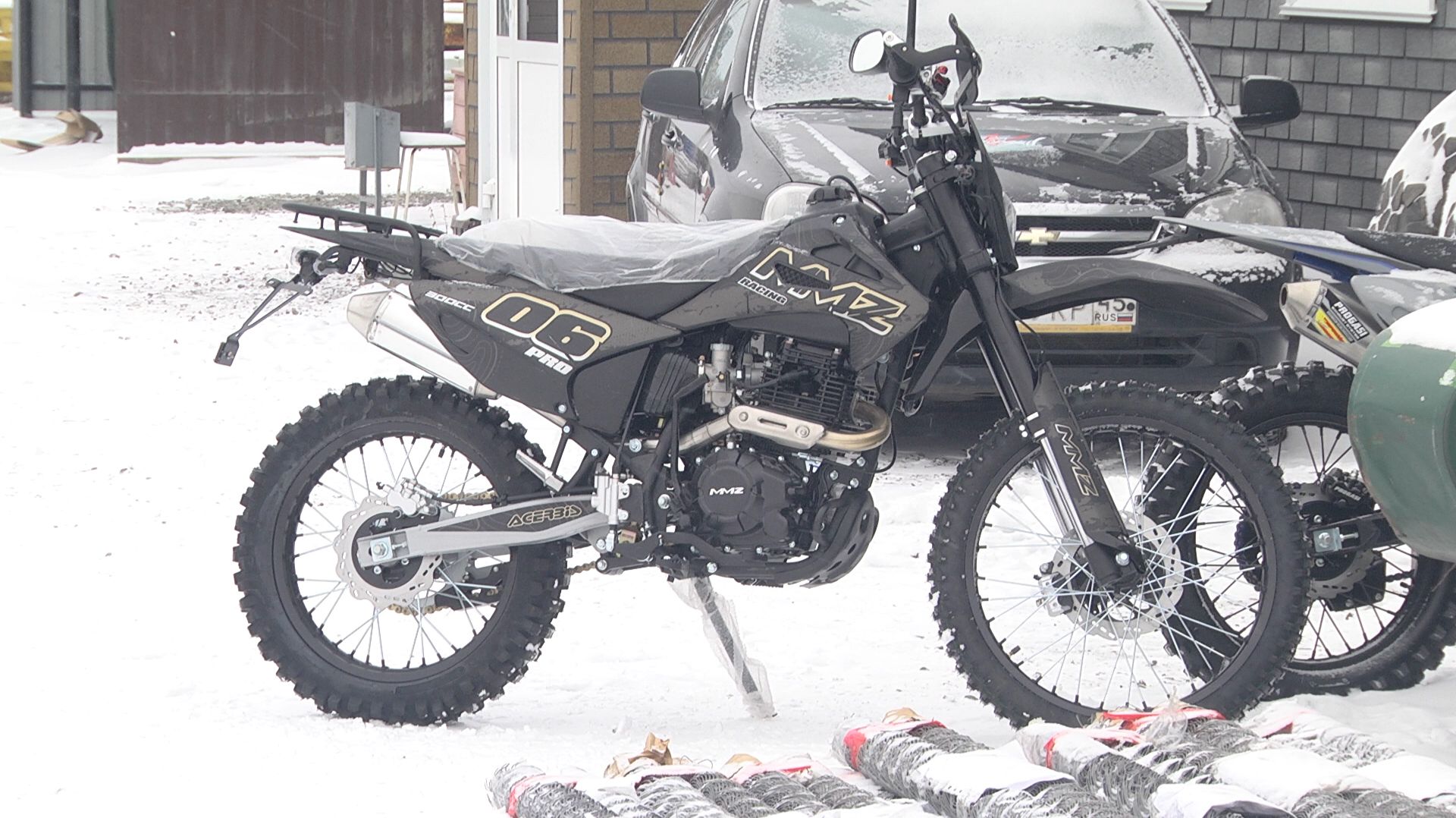 Власти Кургана отправили на СВО новый мотоцикл смотреть онлайн