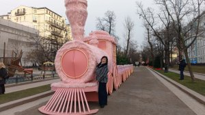 Прогулки по Москве.Новогодний Новопушкинский сквер.По Тверскому бульвару к пушистому розовому парово