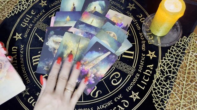 Его размышления о Вас. Гадание на Таро