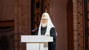 «Теперь естественному межличностному общению ребенок всё чаще предпочитает общение с нейросетью»