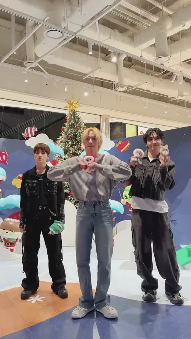 Riwoo, Sungho and Jaehyun || BOYNEXTDOOR смотреть онлайн