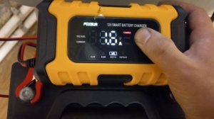 Обзор автоматической китайской зарядки FOXSUR 12V6A