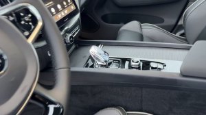 Volvo XC60 B5 Polar Night 2026