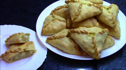 Треугольники с картошкой - вкусная выпечка за копейки.
