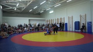 Остросюжетный поединок юных борцов! 32 кг. Ховяков Лев (Новопокровская)-Теванян Роберт (Новокубанск)