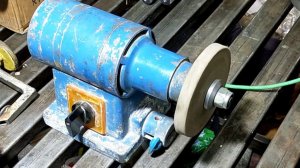 Переходной фланец, для советского наждака, на китайском токарном станке.