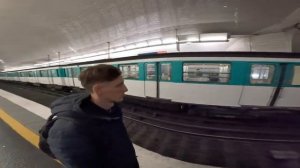 📹 ✅БУНКЕР в Парижском МЕТРО ☠️ Поймала ОХРАНА 😱 Что с нами сделают французские ПЭПСЫ 🙊