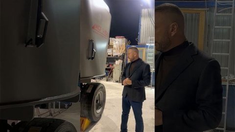 Кормораздатчик 10 м3