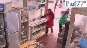 Разнёс магазин