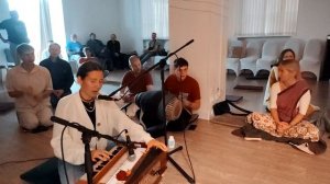 Киртан-нонстоп в КЦ Гаура, Санкт-Петербург.