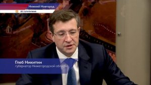 В Нижнем Новгороде более 150 человек собрались у Вечного огня, чтобы вспомнить о заслугах героев